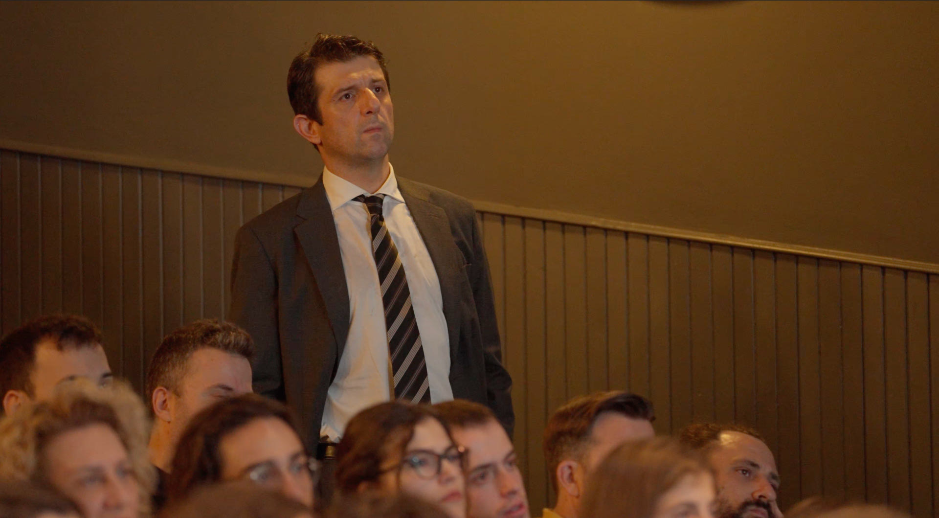 Ο Εχθρός του Λαού